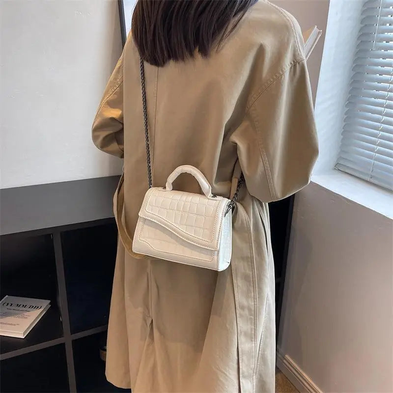 Eva - Retro Handbag for Women