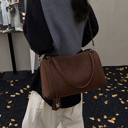 Harper - Matte Retro One-shoulder Bowling Bag